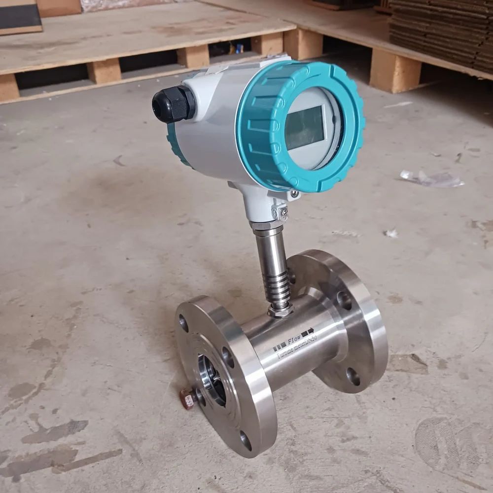 Pulse Output Turbine Flow Sensor view 3