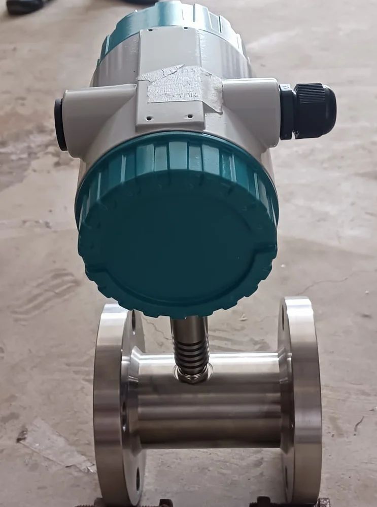 Digital Online Type Turbine Flow Meter view 2